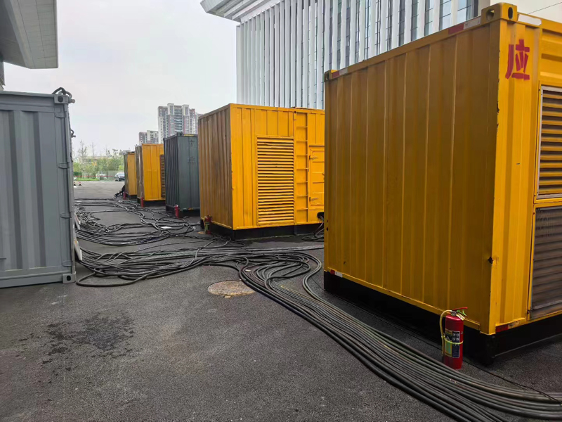 提蒙乡不同季节柴油发电机组保养有哪些注意事项?