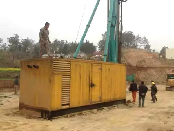 提蒙乡如何判断水冷式机油散热器密封件是否需要更换？